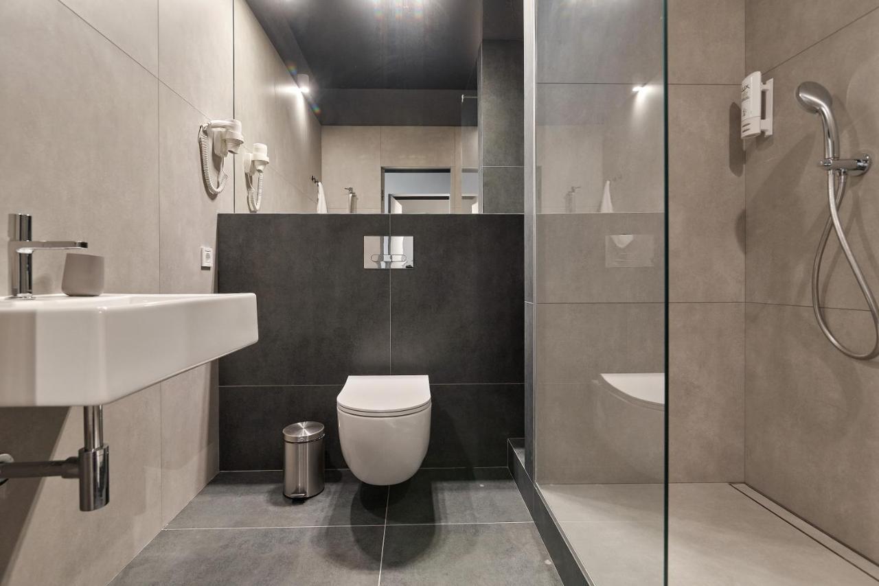 Atmosfera Hotel Одеса Екстериор снимка